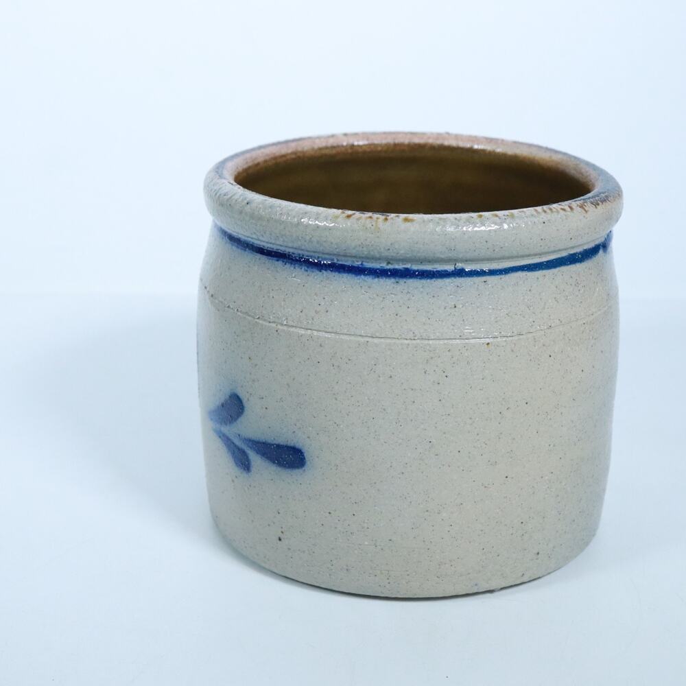 VTG Rowe Pottery Works 1985 Cobalt Heart Crock Salt Glaze Stoneware 5 1/2 - Picture 5 of 9